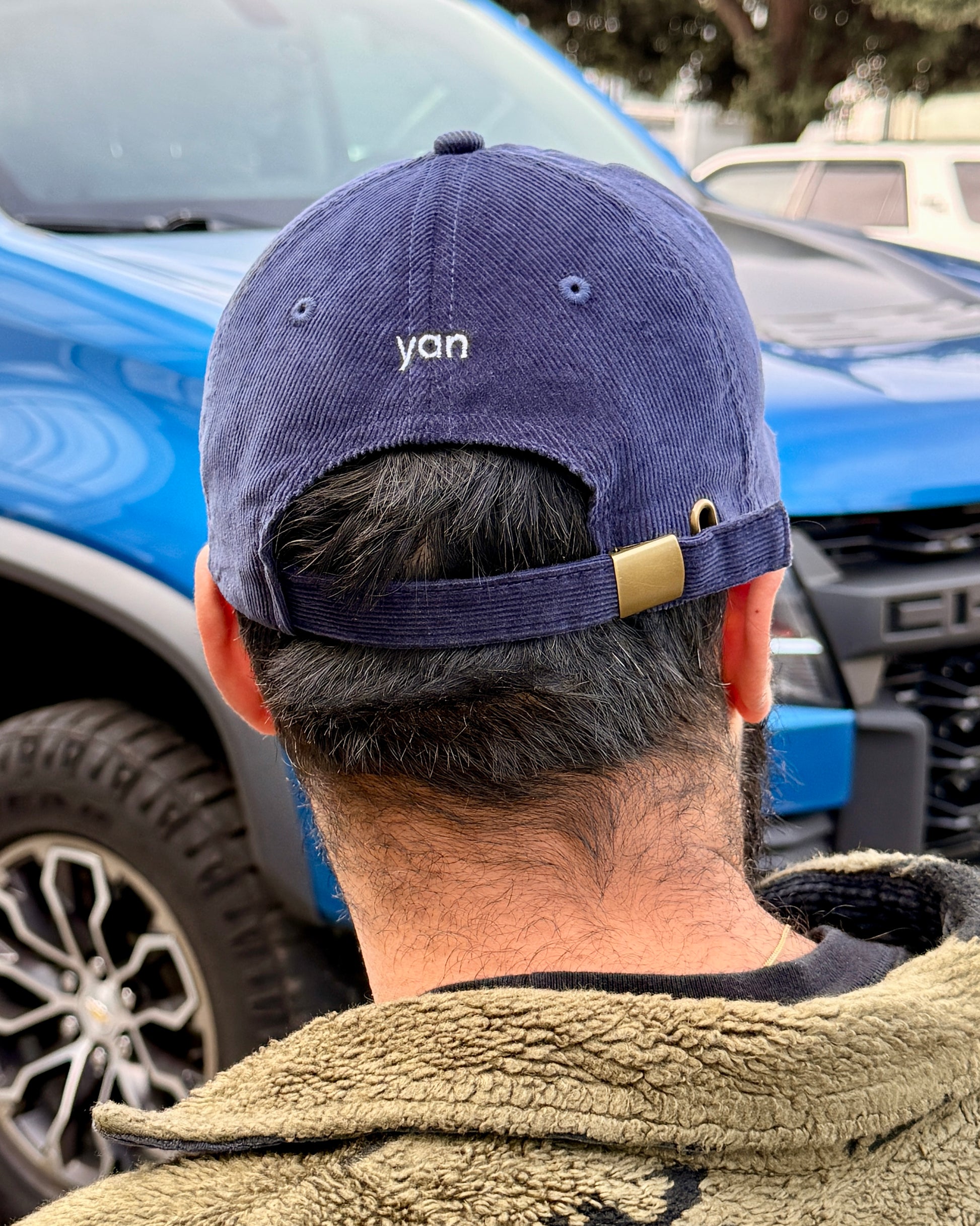 yan corduroy cap